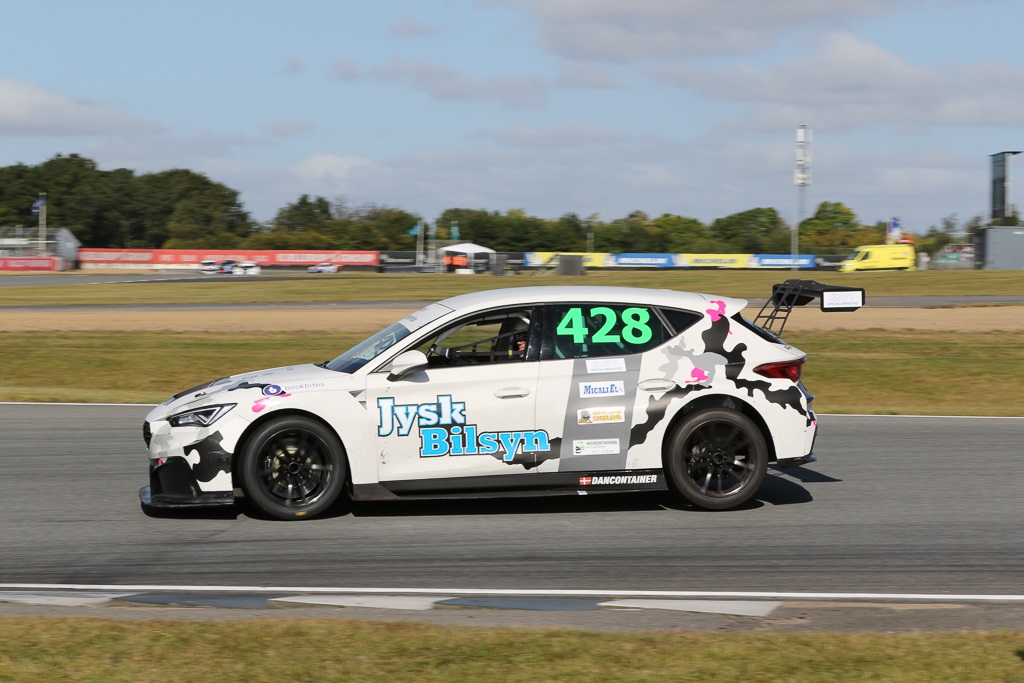 SÆLGES - CUPRA Leon Competición TCR Gen 2.
(Foto: Motorsporten.dk)